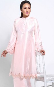 Zery Zamry Pastel Raya2