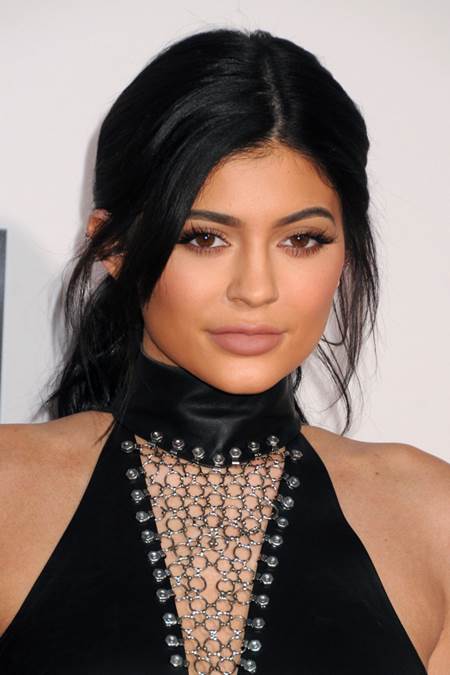 22 November 2015 - Los Angeles, California - Kylie Jenner. 2015 American Music Awards - Arrivals held at Microsoft Theater. Photo Credit: Byron Purvis/AdMedia *** Please Use Credit from Credit Field ***