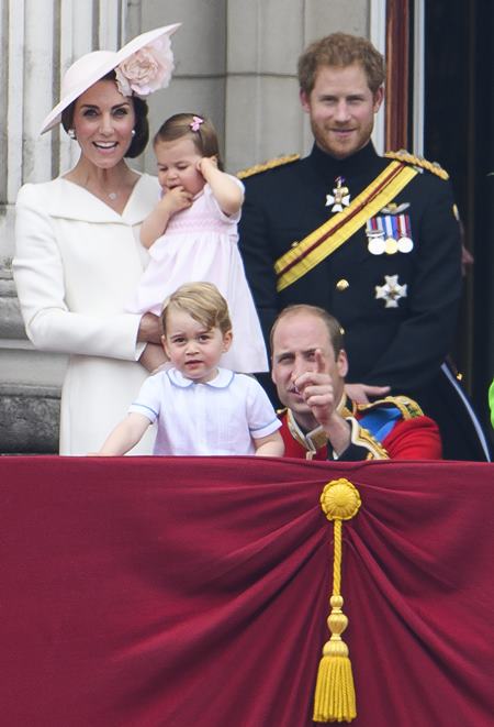 11/06/2016. London, UK. CATHERINE, DUCHESS OF CAMBRIDGE, PRINCESS CHARLOTTE, PRINCE GEORGE, PRINCE WILLAM and PRINCE HARRY on the balcony of Buckingham Palace, during the Trooping The Colour ceremony in London. This years event is part of a weekend of celebration to mark the 90th birthday of Queen Elizabeth II, who is Britain's longest reigning monarch. Photo credit: Ben Cawthra *** Please Use Credit from Credit Field ***