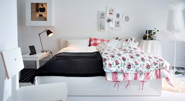 pink-white-bedroom-design