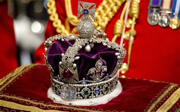 crown-jewels_2277318b