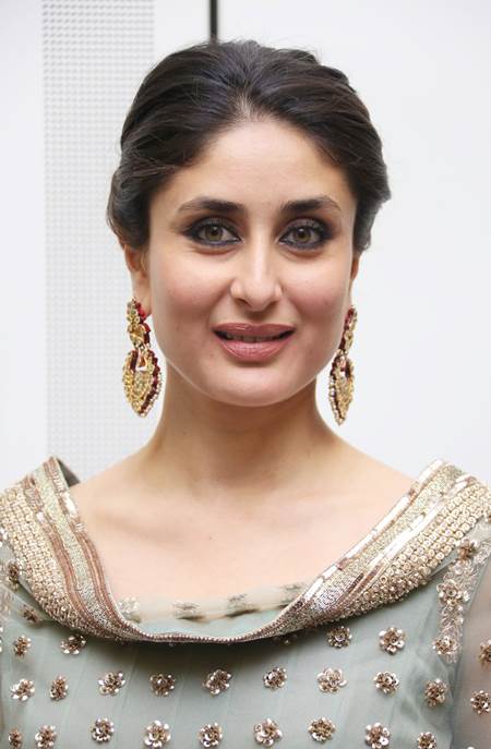 Launch of Asian Sunday London Edition at the House of Commons - Photocall Featuring: Kareena Kapoor Where: London, United Kingdom When: 29 Oct 2013 Credit: Lia Toby/WENN.com