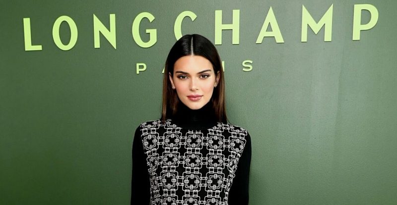 Kendall Jenner Tayang ‘Anugerah’ Teman Lelaki, Devin Booker