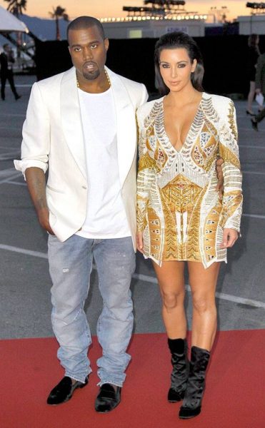 10 Momen Bahagia Kim Kardashian & Kanye West Sebelum Bercerai