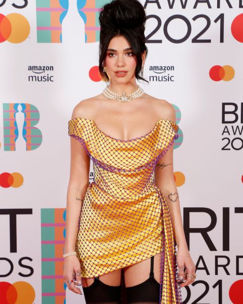 Future Nostalgia, Lima Stail Dua Lipa Paling Nostalgik