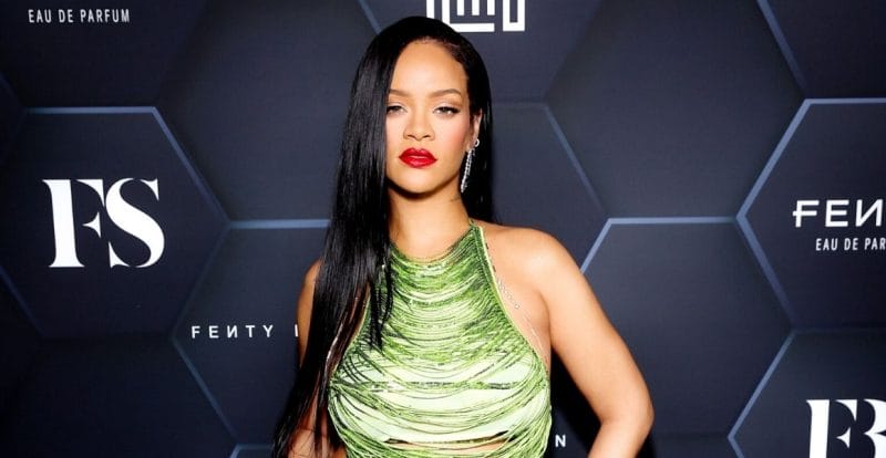 Rihanna Dinobat Sebagai Bilionair Wanita Termuda Oleh Forbes