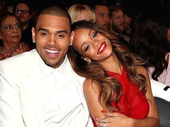 Tindakan Chris Brown Menitip Ucapan Tahniah Kepada Rihanna Membuatkan Peminat Berang