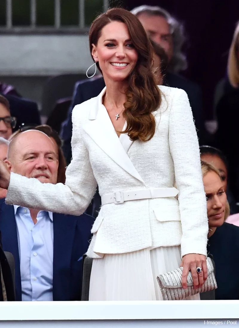 Lapan Penampilan Anggun Kate Middleton Di Platinum Jubilee