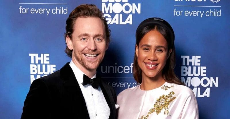 Tom Hiddleston & Zawe Ashton Dikurniakan Cahaya Mata Sulung