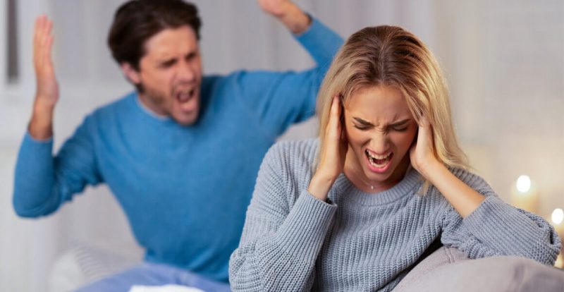 5 Tanda Anda Berada Dalam Hubungan 'Abusive'