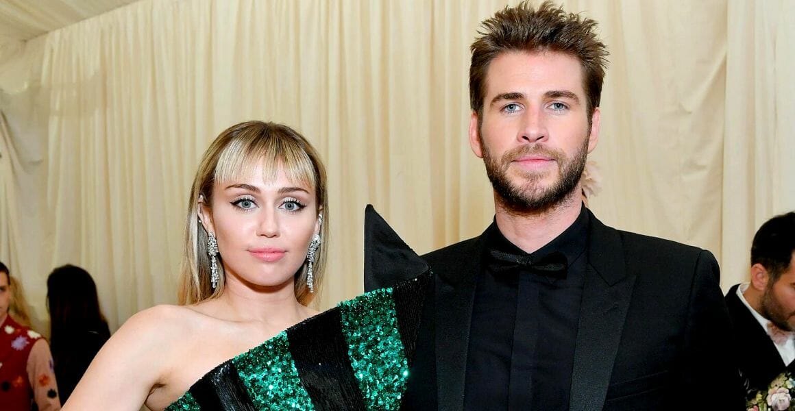 Terluka Dengan Flowers, Liam Hemsworth Mahu Saman Miley Cyrus?