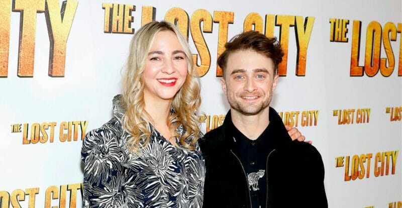 Daniel Radcliffe Dirakam Bersama Anak Sulung Di Sekitar New York City