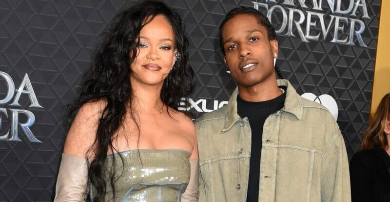 Tahniah! Rihanna & ASAP Rocky Timang Bayi ‘R’