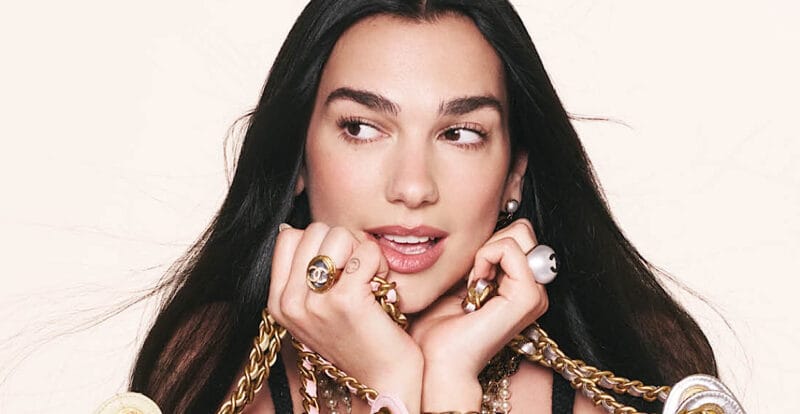 Dua Lipa Chanel