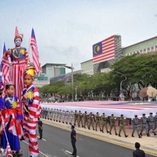Hari Kebangsaan 2025: Lot Parking Kenderaan Awam Di Putrajaya